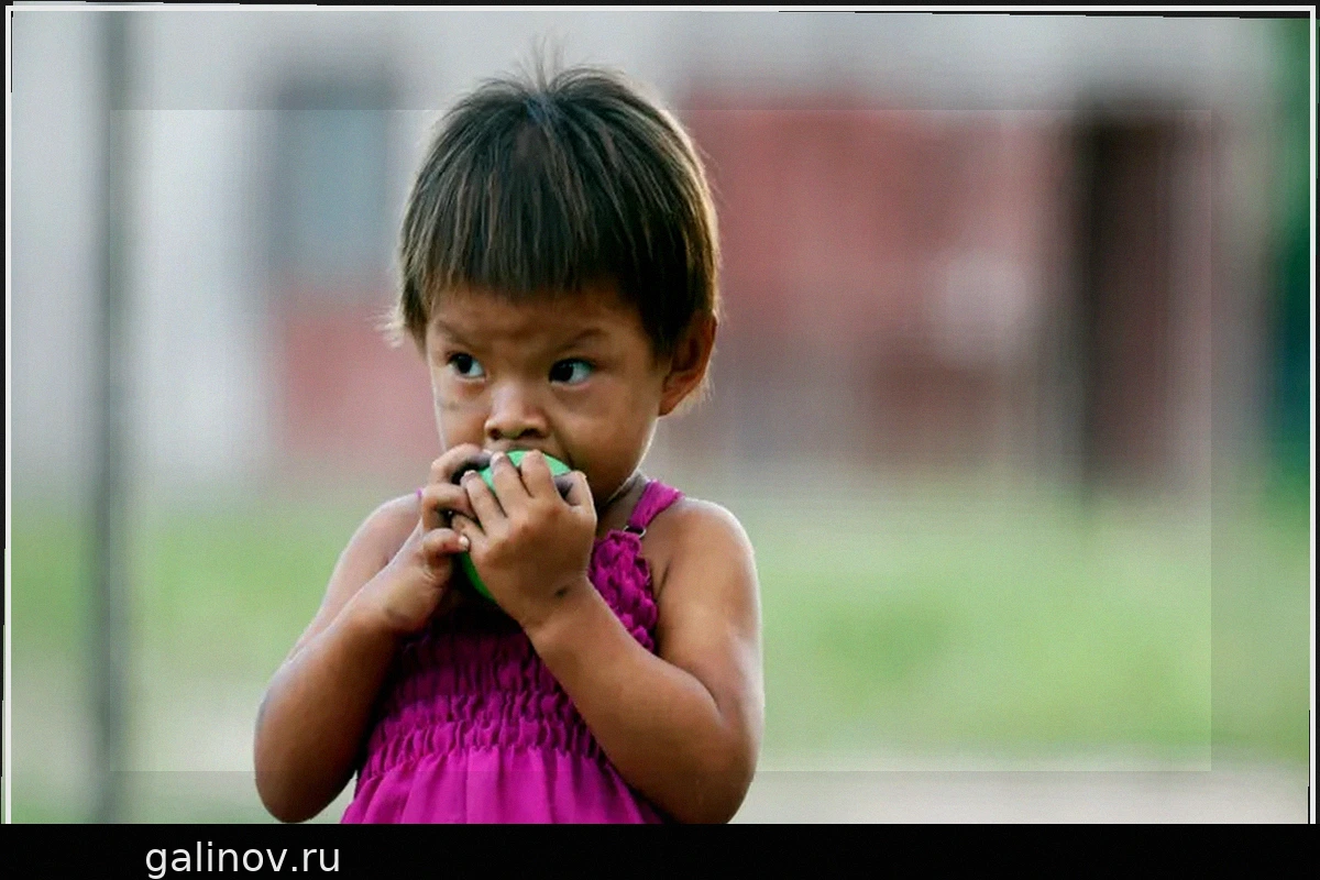 Повышение температуры усугубляет недоедание среди детей