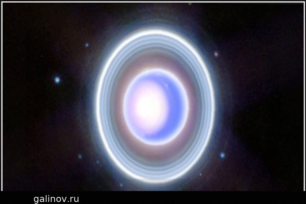 Астрономы выяснили происхождение двух странных колец Урана